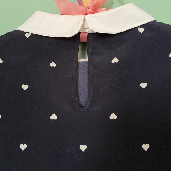 Peter Pan collar Dress with hearts all over 💙🤍 - Picture 5 of 7